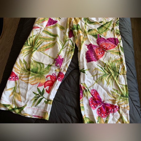 AJ CLOTHING COMPANY PJ Tank Top 3/4 Pants Sleepwear 2 Piece Set Size Small EUC - Picture 9 of 12